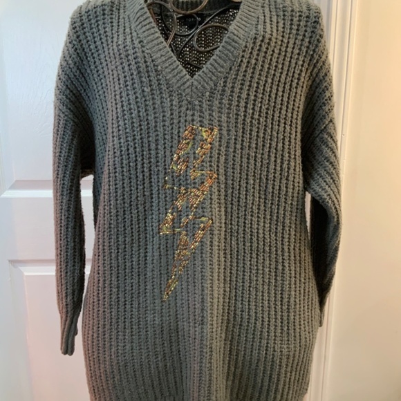 Torrid Chunky Knit Gold Beaded Thunder Bolt Warm Winter Sweater Plus Size 1X - Picture 2 of 6